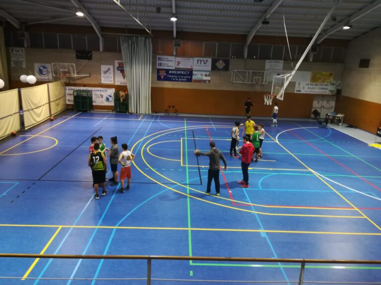 Tot a punt per Campus Blue Basketball